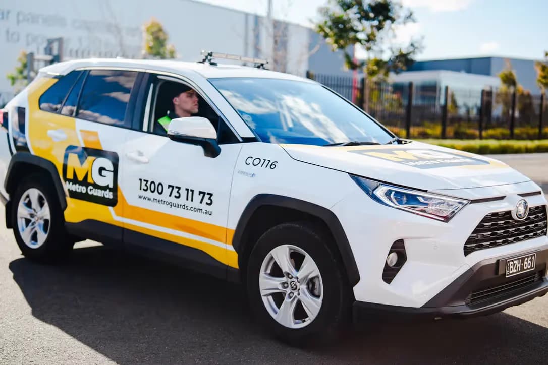 High-Level Reporting Strategies With Mobile Patrol for Safe Residential Spaces